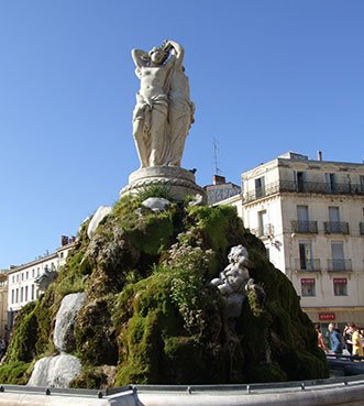 Montpellier Fontaine Trois Graces Place De La Comedie
