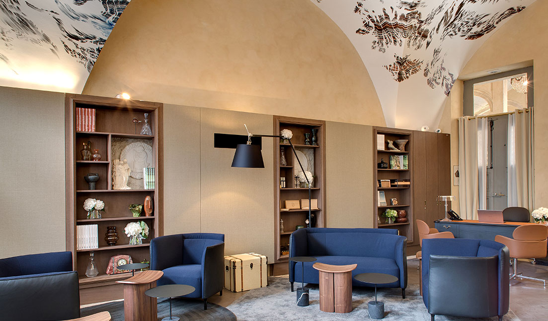 hotel luxe place de la canourgue
