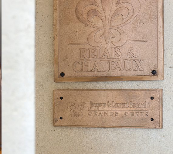 article hotellerie restauration mise a l honneur chefs jacques laurent pourcel