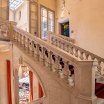 hotel historique montpellier ecusson